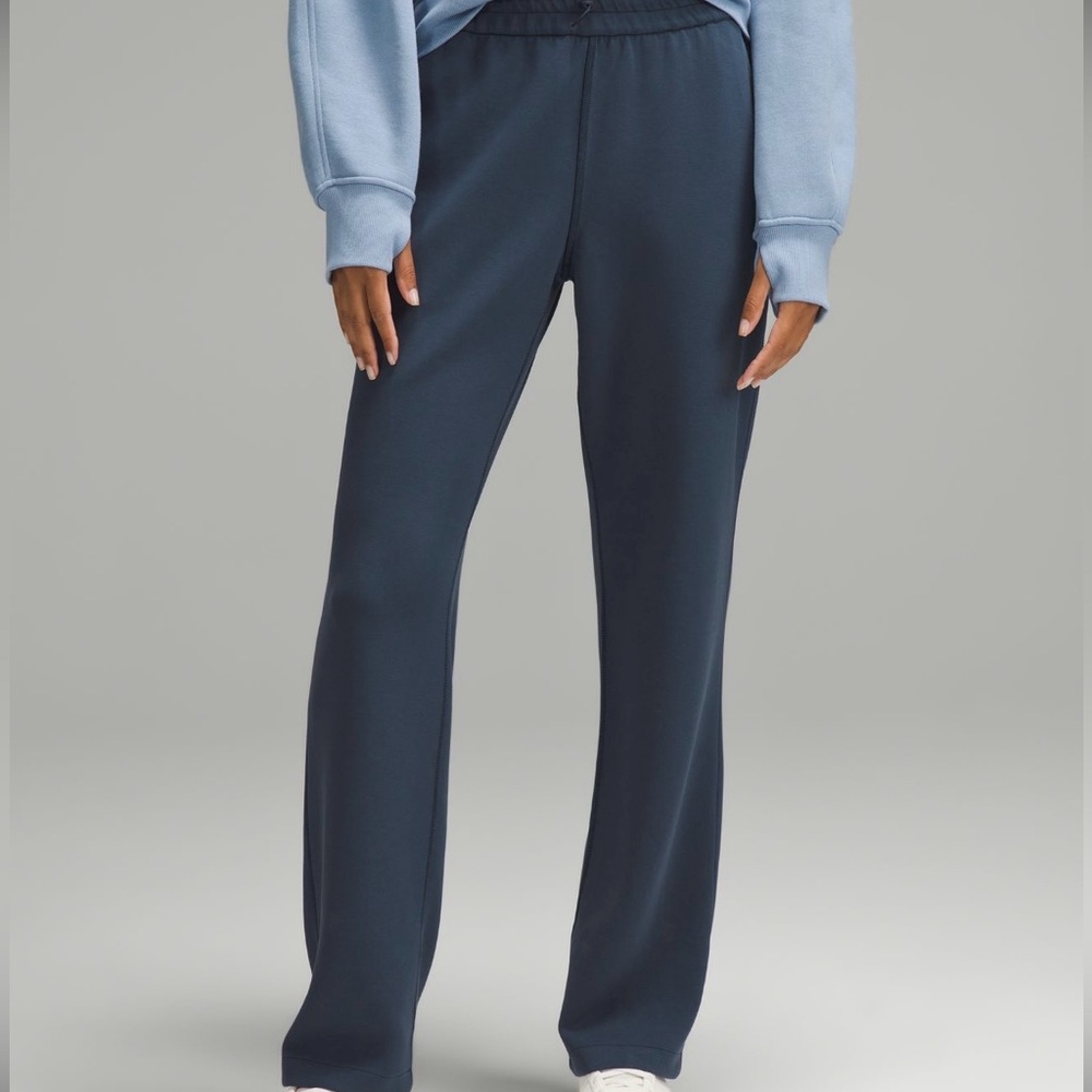 Lululemon softstreme pant regular